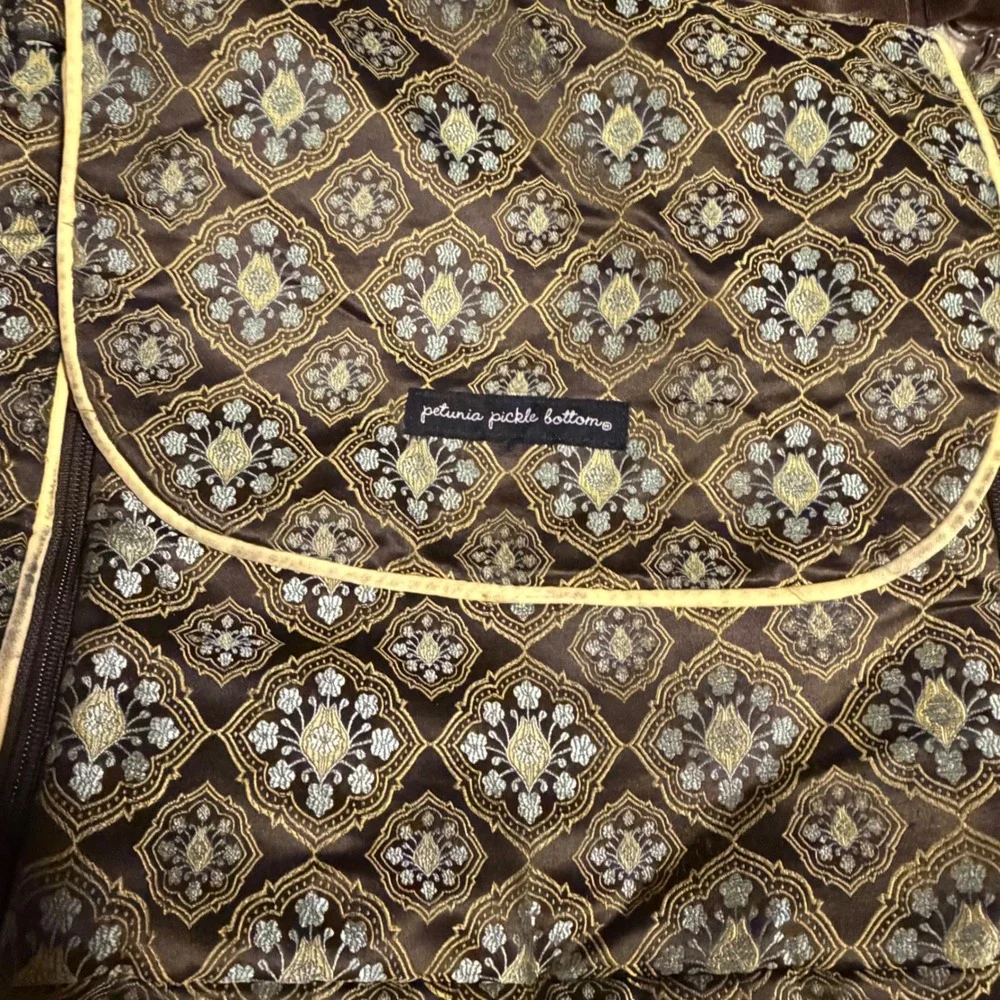 Petunia Pickle Bottom Baby Chic Diaper Bag Brown Gold Damask Brocade Messenger